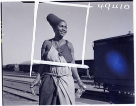 Durban, 1945. Zulu woman at railway lines.