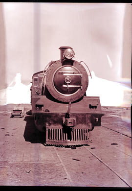 Front view of SAR Class 19 No 1366.