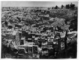 Kimberley, 1873. Early mining in the Big Hole.