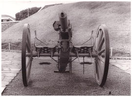 Circa 1900. Anglo-Boer War. Front view of cannon.